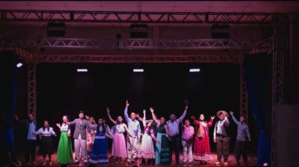 CULTURA: Espetáculo teatral gratuito acontece neste domingo (23), em Lucas do Rio Verde