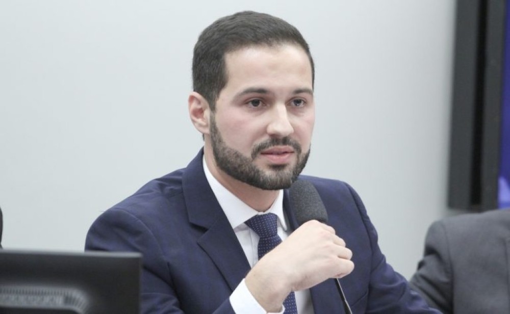 Comissão de Turismo aprova critérios para tributação de empresas de formatura
