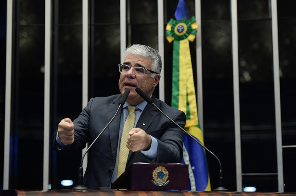 Julgamento no STF desrespeita Congresso que avança na PEC antidrogas, diz Girão