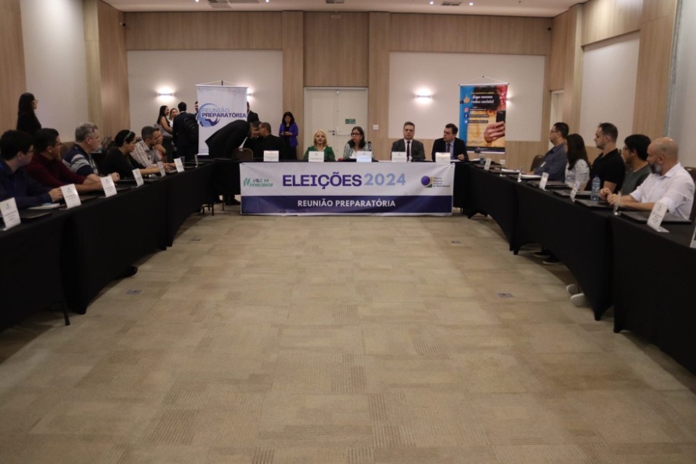 POLO SINOP: Chefes de cartório recebem orientações da gestão para Eleições de 2024