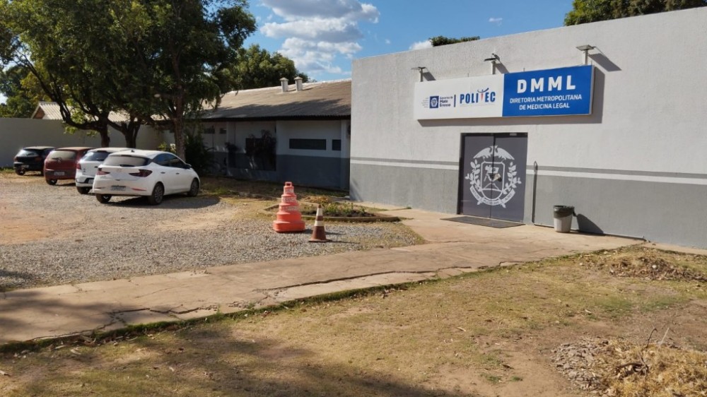 IML de Cuiabá procura por familiares de homem que faleceu após atropelamento