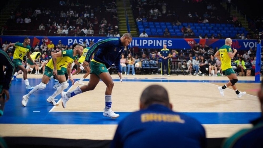 Seleção masculina de vôlei se garante na fase final da Liga das Nações fora de quadra