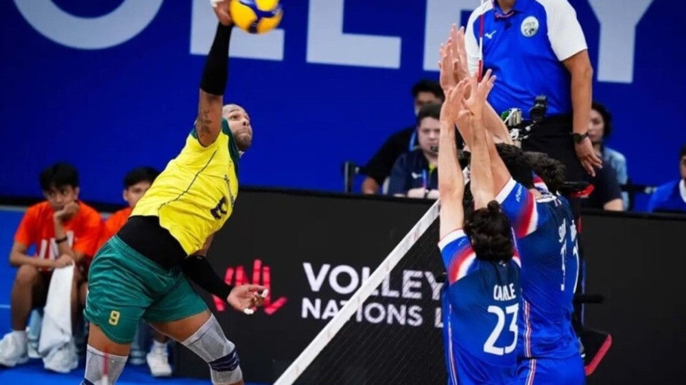 Já classificado, Brasil perde da França pela Liga das Nações de Vôlei