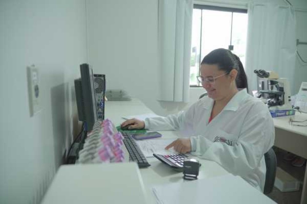 Mais de 270 mil exames foram realizados no Laboratório Municipal em 2023