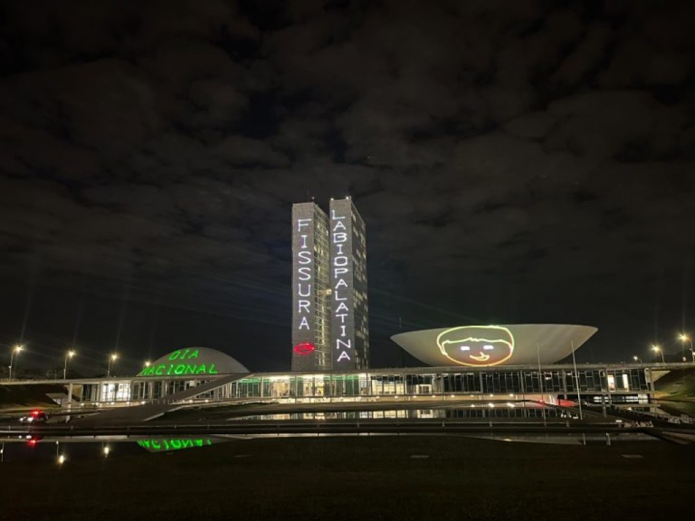Projeção no Congresso nesta segunda pretende conscientizar sobre a fissura labiopalatina