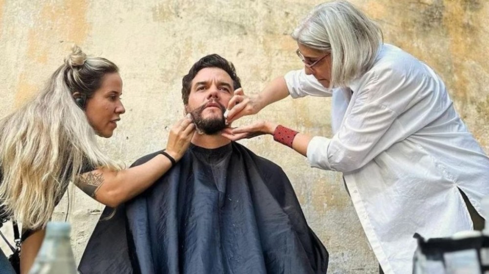 Wagner Moura aparece em set de filme sobre ditadura civil-militar brasileira