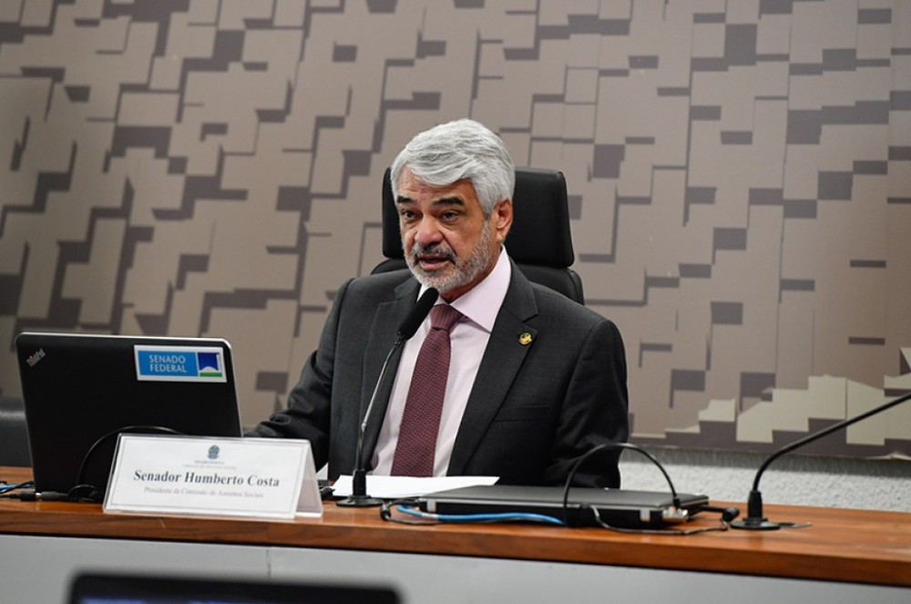 CAS recebe relatório sobre indicação de Samara Carneiro à Ouvidoria da Anvisa