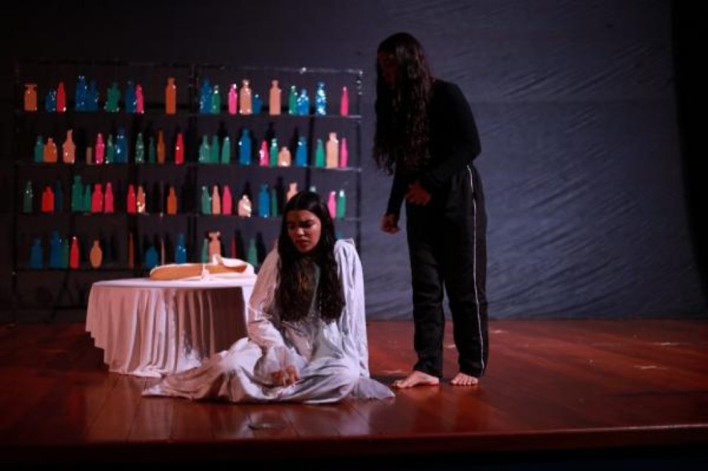 Secretaria de Cultura, Turismo e Juventude realiza mostra de teatro no Centro de Eventos Ari José Riedi