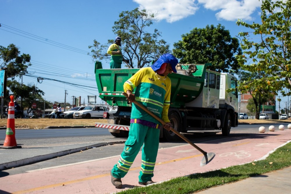 Limpurb atende bairros CPA III e Tancredo Neves com ações de zeladoria e serviços urbanos nesta quarta-feira (26)