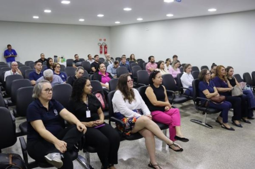 Descentralização dos serviços de Vigilância Sanitária é tema de encontro regional em Sorriso