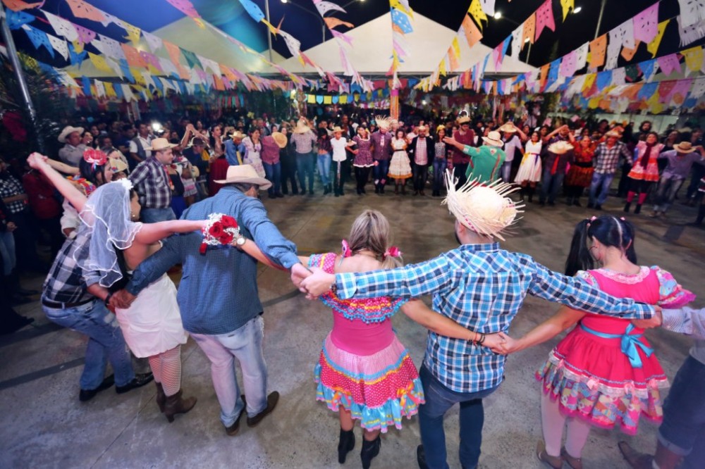 Comidas típicas, apresentação musical, dança e muita diversão. Vem aí o Arraial da Assembleia Legislativa!