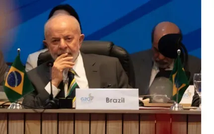 Lula diz não ter candidato à presidência da Câmara, após ter se reunido com Hugo Motta