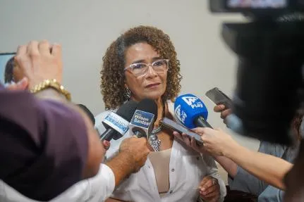 Justiça nega recurso, mas candidata diz que seguirá em campanha