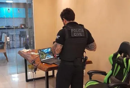 Servidores da Saúde são afastados e Justiça bloqueia R$ 3,9 milhões