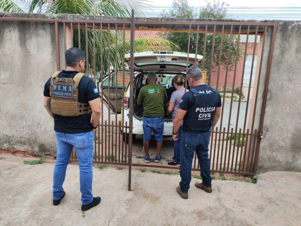 Polícia Civil cumpre buscas para apurar crime de maus-tratos a animais domésticos em Cuiabá