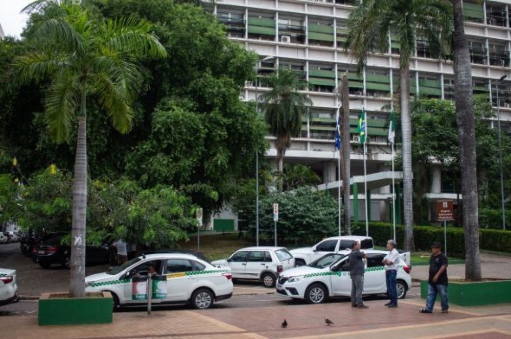 Solicitação para transição de gestão da Saúde Pública foi protocolada apenas nesta quarta-feira (27) pelo gabinete de intervenção