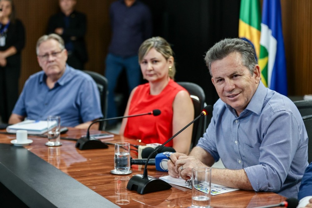 Governador apresenta principais avanços após 10 meses: 