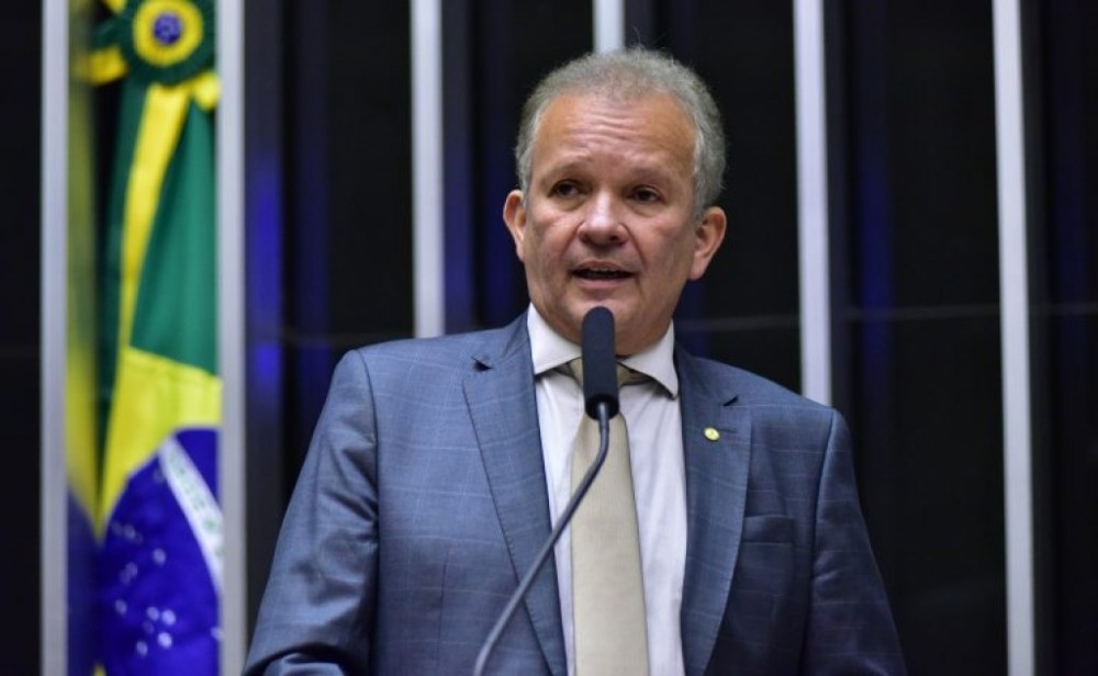 Câmara aprovou projeto que obriga prefeituras a frear construções irregulares em áreas de risco