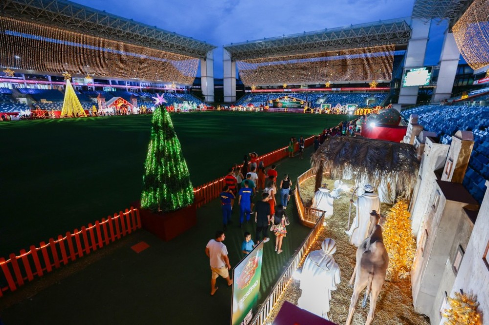Com mais de 264 mil visitantes, Natal Abençoado do SER Família encerra atividades amanhã (30)