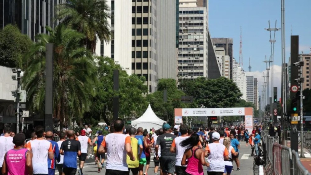 Corrida de São Silvestre reúne 35 mil atletas neste domingo (31) em SP