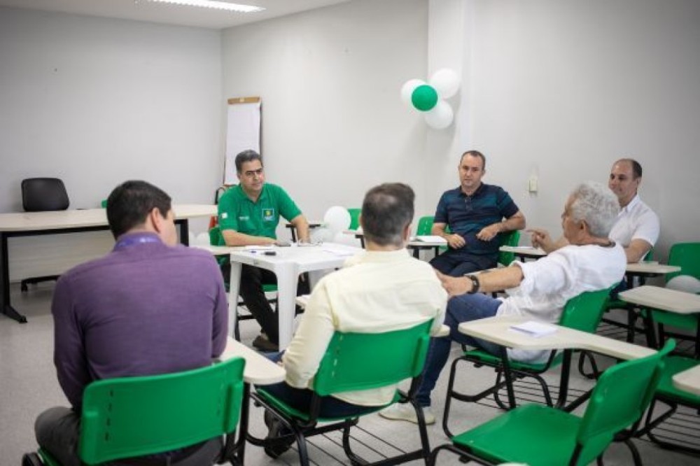 Prefeito Emanuel Pinheiro realiza diálogo nesta segunda (1) com profissionais e encerra paralisação de médicos anestesistas