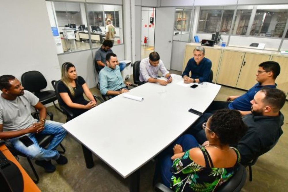 Equipe promove reunião para solucionar problemas deixados pela Intervenção no CDMIC; falta de sistema e falhas de inventário já foram constatados
