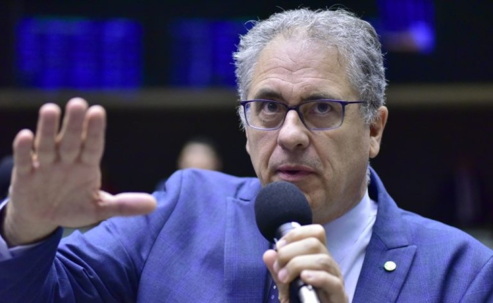 Lei de Diretrizes Orçamentárias é sancionada com veto a prazo para pagamento de emendas