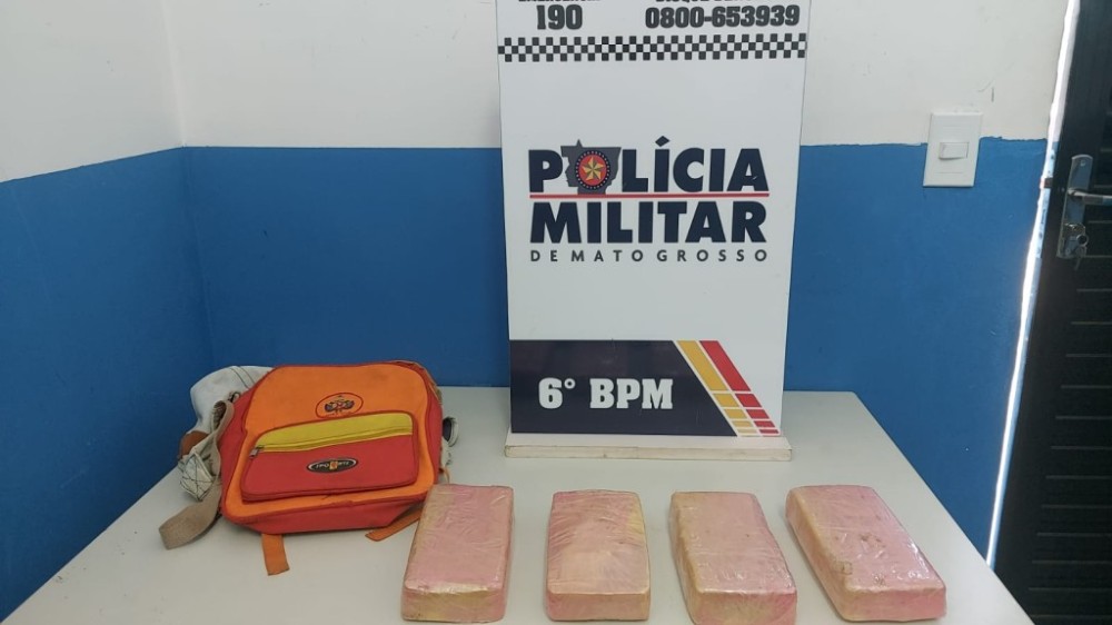 Homem é preso pela PM com tabletes de pasta base de cocaína em Cáceres