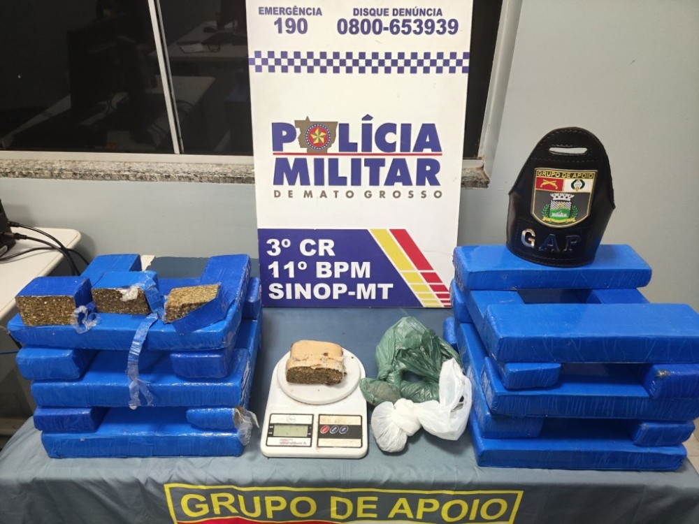 Dupla é presa pela Polícia Militar com 20 quilos de maconha em Sinop