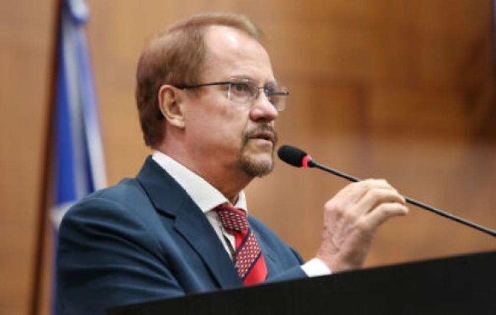Prefeito e primeira-dama lamentam morte de ex-deputado Pedro Satélite