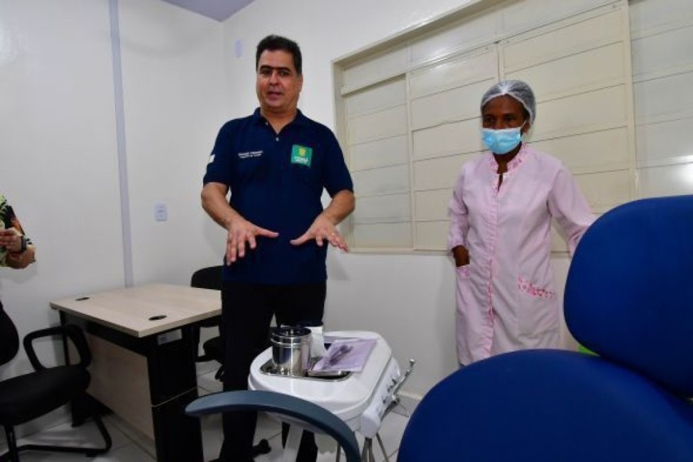 Prefeito revoga exonerações de profissionais da odontologia pelo gabinete de intervenção do Estado e garante retomada dos atendimentos nos Centros de Especialidades Odontológicas