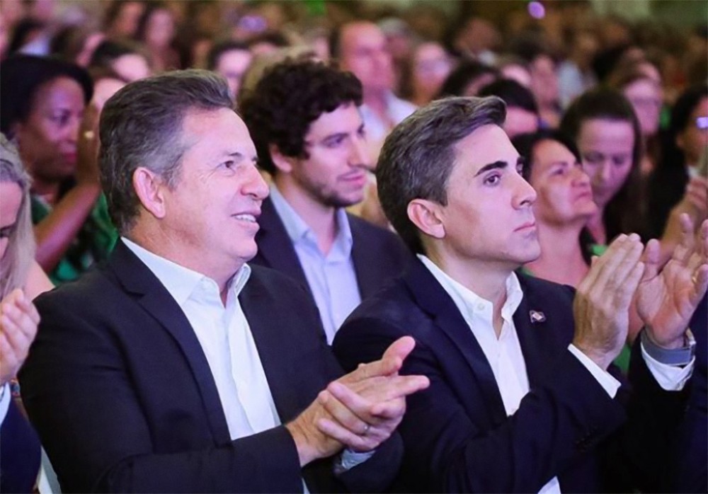 Seduc dá posse a 2,5 mil novos gestores escolares para atuarem nos próximos quatro anos