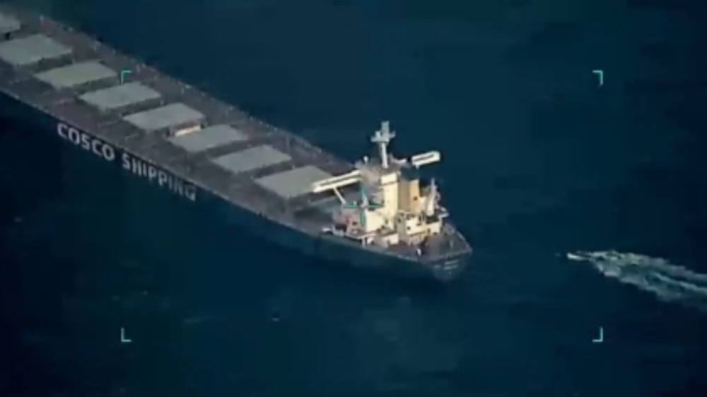 Índia: marinha resgata tripulação de navio após tentativa de sequestro