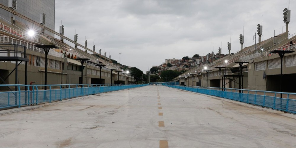 Ensaios das escolas de samba do Rio começam neste sábado na Sapucaí