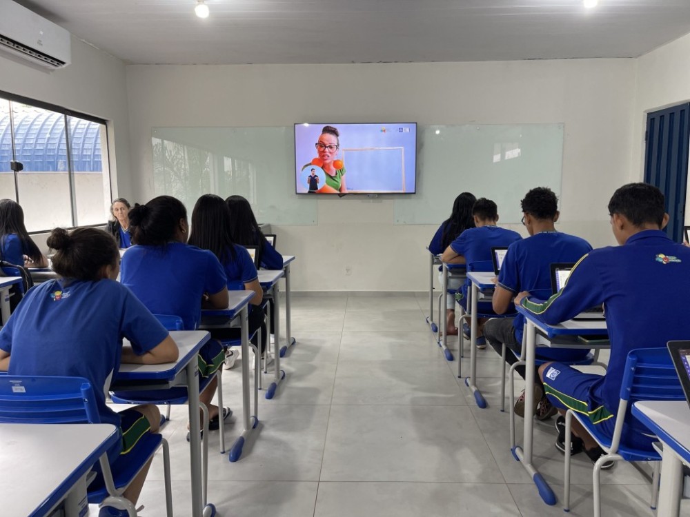 Seduc incentiva matrículas de novos alunos em escolas de tempo integral