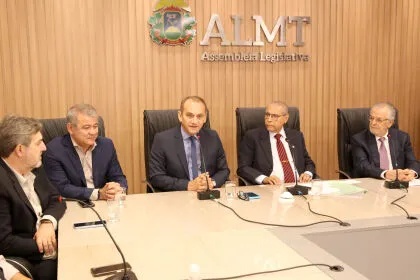 Assembleia presta homenagem ao centenário do empresário Ueze Elias Zahran Fundador da Rede Mato-Grossense de Comunicação e da Copagaz, Ueze Zahran morreu em 2018, aos 94 anos