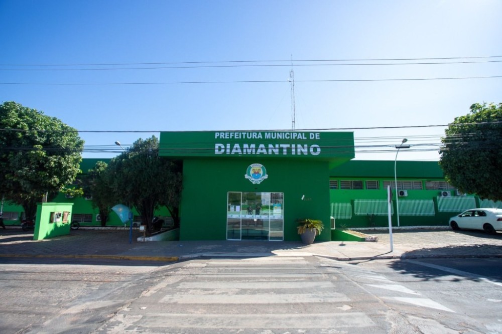 Prefeitura de Diamantino adere novo horário de expediente