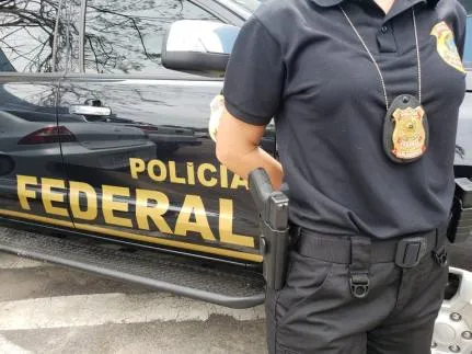 Desembargador 'revirou' casa antes da PF conseguir entrar