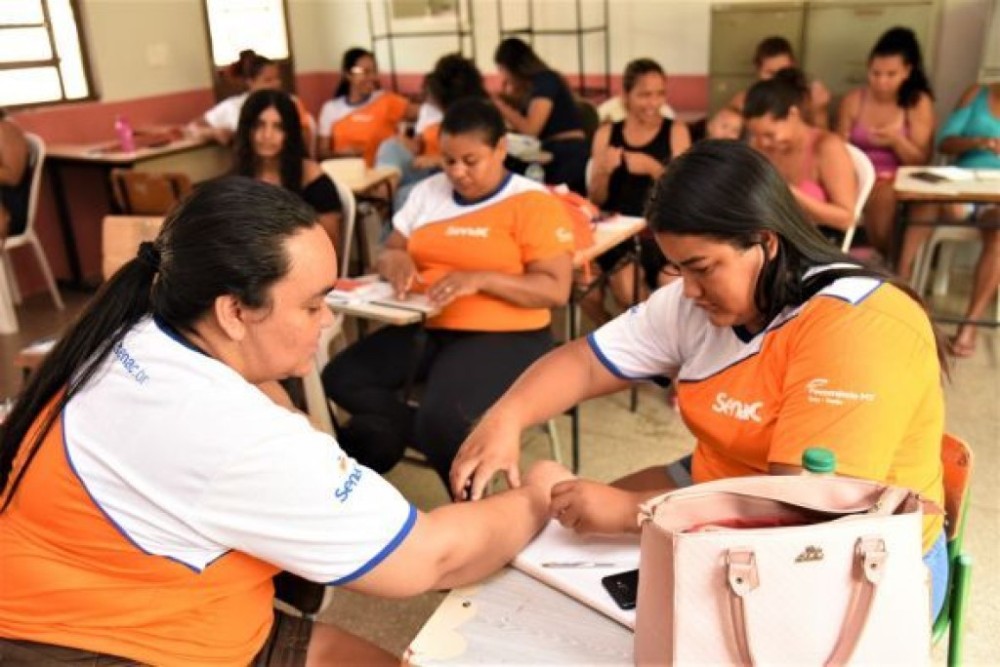 Jovens cuiabanos encontram oportunidades e independência financeira com o Qualifica Juventude