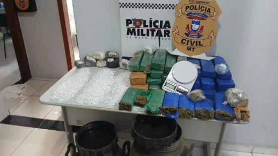Polícia desarticula depósito de drogas e prende suspeito em flagrante Depósito na MT-338 foi descoberto durante investigações da Polícia Civil de combate ao tráfico de drogas na região