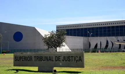 PF suspeita de corrupção e vazamentos em processos de Zampieri e outros no STJ