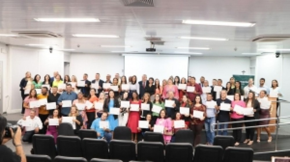 Eduardo Magalhães participa da posse dos novos conselheiros tutelares