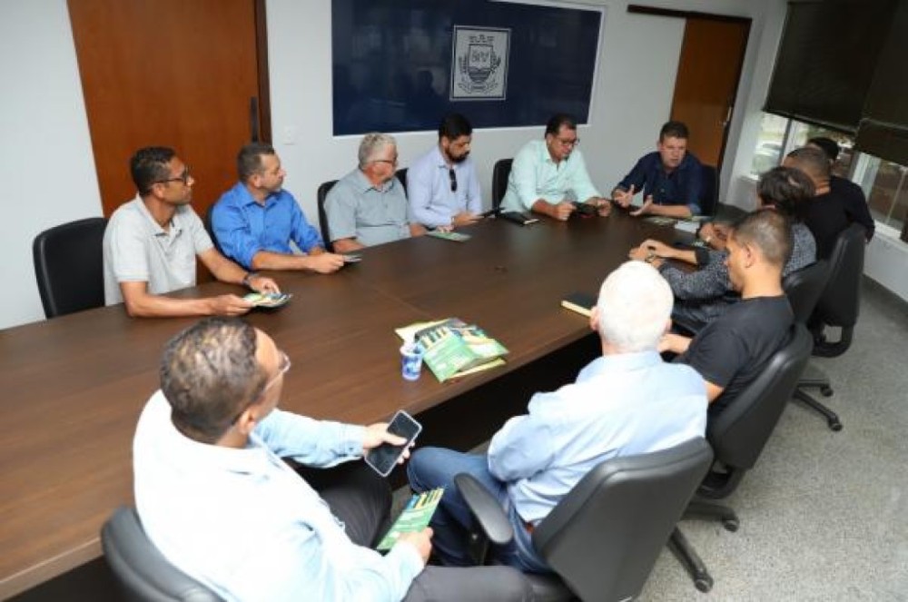 Prefeitura realiza reunião com pastores e líderes religiosos
