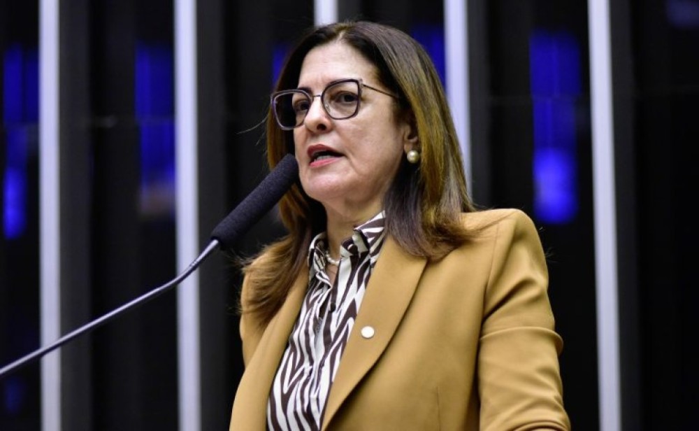 Comissão aprova salário-família para trabalhador de baixa renda com filho menor de 16 anos