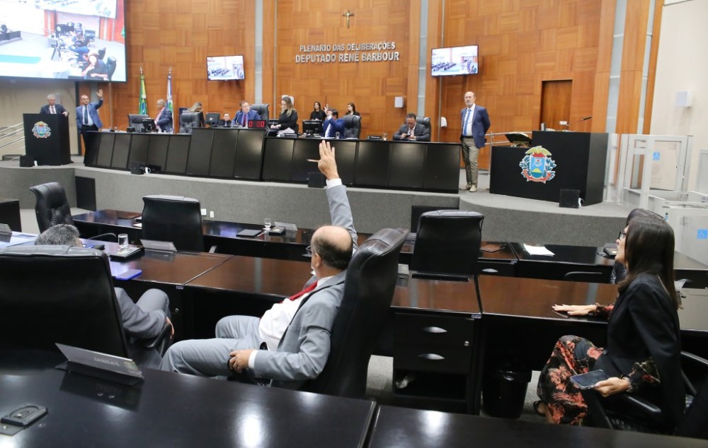 Deputados aprovam por unanimidade a Lei Orçamentária Anual de 2024
