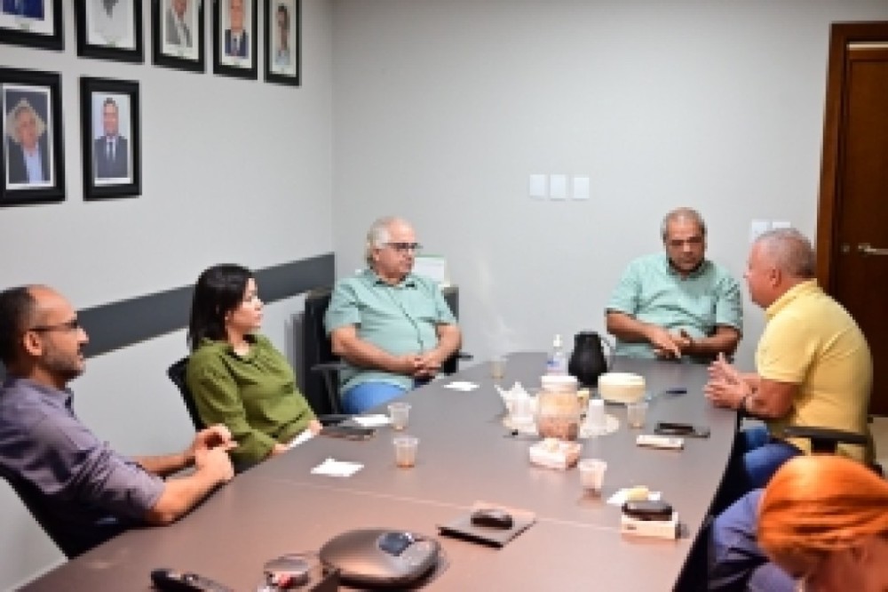 Presidente Chico 2000 visita Sindicato Rural de Cuiabá e estreita laços com o agronegócio