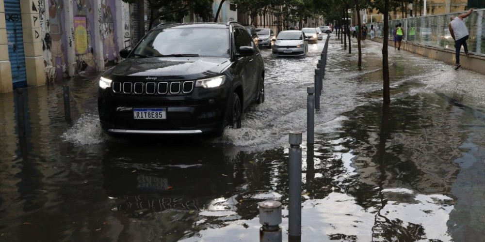 Chega a dez o número de mortos por causa da chuva no Rio