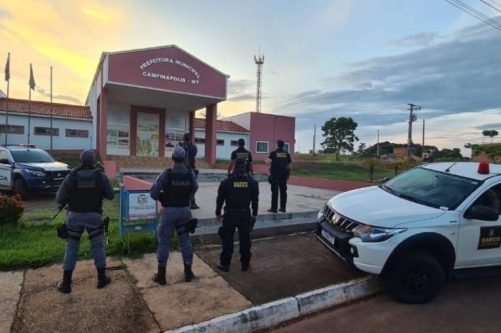 Gaeco cumpre mandados em apoio a investigação por ato de improbidade
