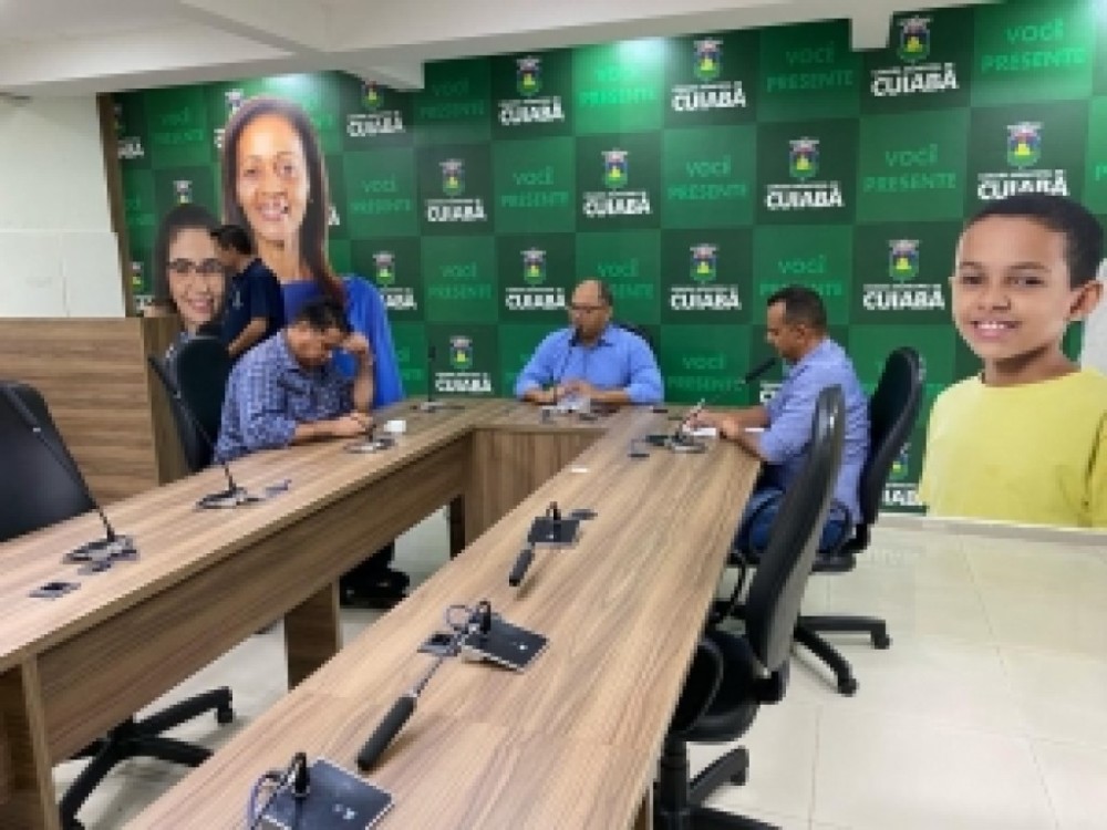 Comissão solicita esclarecimentos sobre situação das escolas públicas em Cuiabá