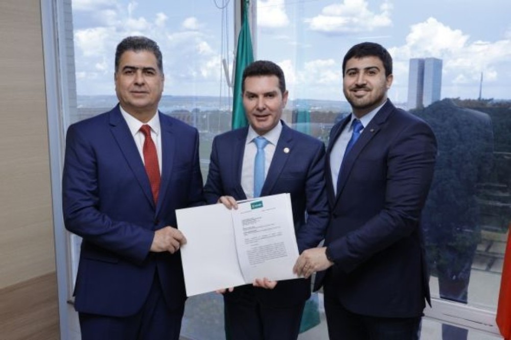Ministro das Cidades recebe informações técnicas complementares do projeto de implantação do VLT Cuiabano; Técnicos irão visitar a capital em fevereiro